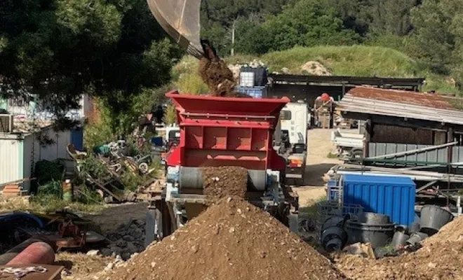 Recyclage terre mélangé gravats maison à Six-Fours-Les-Plages, Six-Fours-Les-Plages, Environnement Services